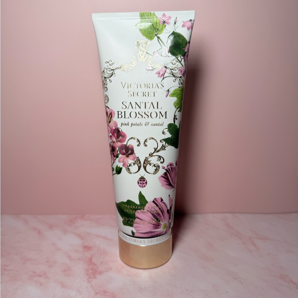 VICTORIA’S SECRET SANTAL BLOSSOM FRAGRANCE BODY LOTION CREAM 8 oz New